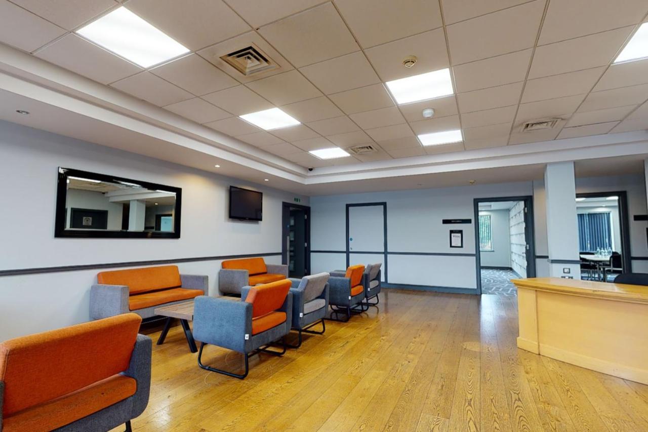 Village Hotel Newcastle Holystone  외부 사진