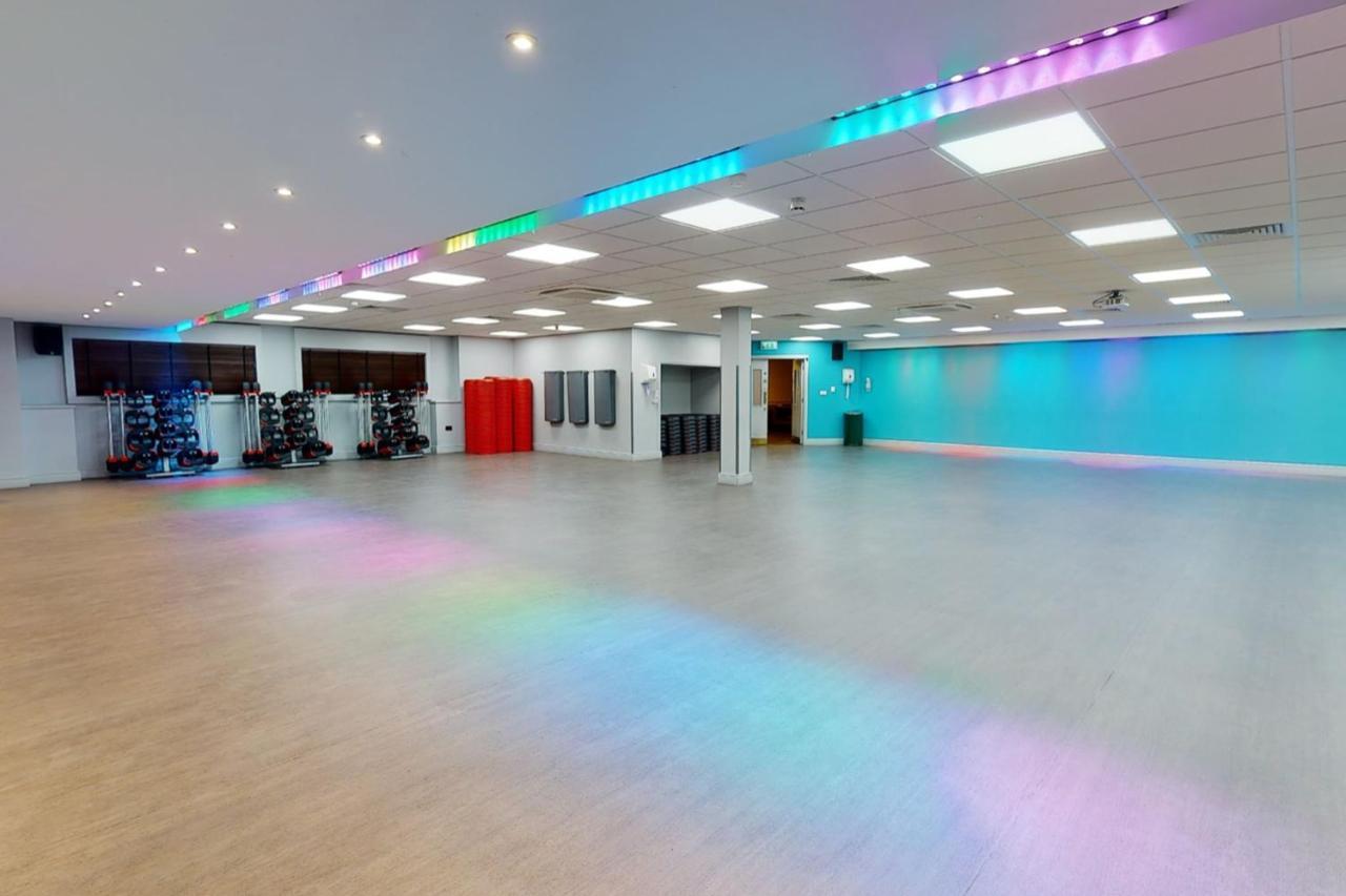 Village Hotel Newcastle Holystone  외부 사진