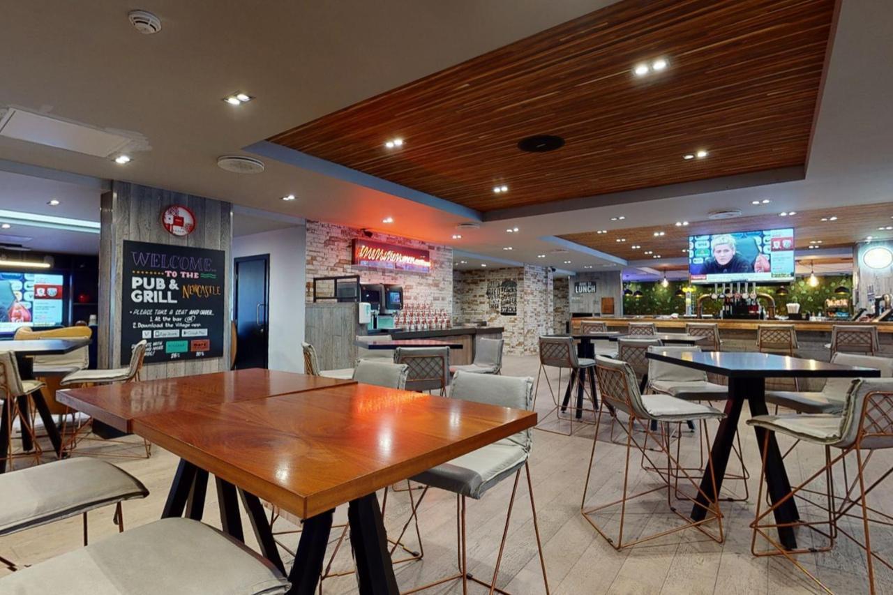 Village Hotel Newcastle Holystone  외부 사진